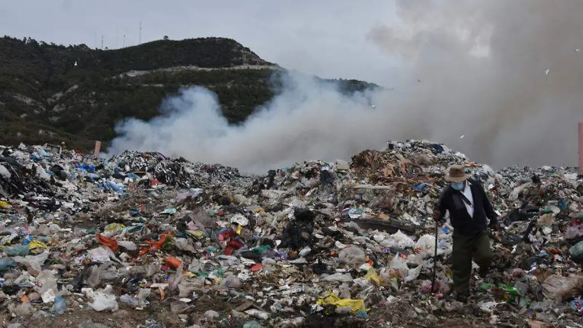 Incendio relleno sanitario (2)